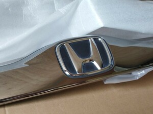 ●HONDA●ホンダ●FIT●フィット●リアライセンスガーニッシュ●シルバー●