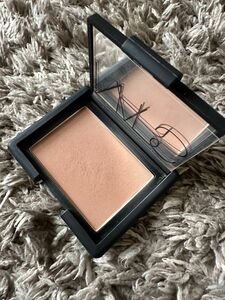 NARS ブラッシュ 4011N