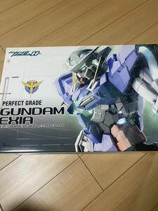 PG ガンダムエクシア　未使用品