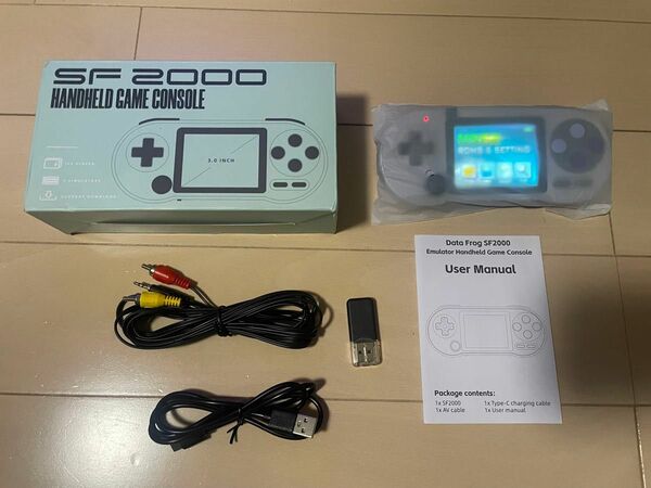 SF2000 HANDHELD GAME CONSOLE