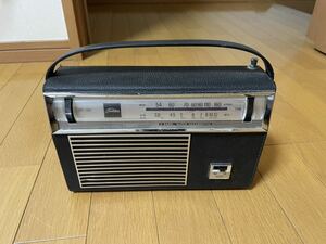 TOSHIBA 2band super heterodyne transistor radio Showa Retro Junk 