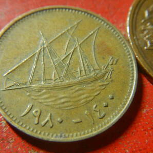 外国・クウェート／１０フィルス・ニッケル黄銅貨（1980年） 240404の画像3