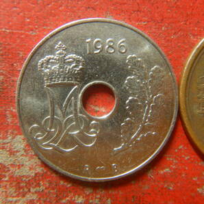 外国・デンマーク／２５オーレ白銅貨（1986年） 240411の画像1