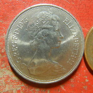 外国・イギリス／１０ニューペンス白銅貨（1975年） 24041602の画像2
