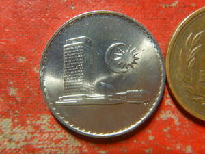 外国・マレーシア／２０セン白銅貨（1982年）　24041802