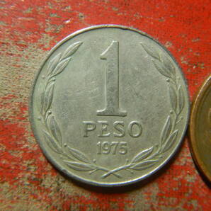 外国・チリ／１ペソ白銅貨（1975年） 24041802の画像2