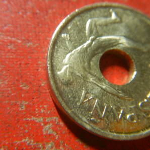外国・スペイン／２５ペセタ・アルミニウム青銅貨：バルセロナオリンピック記念（1991年） 24042103の画像3