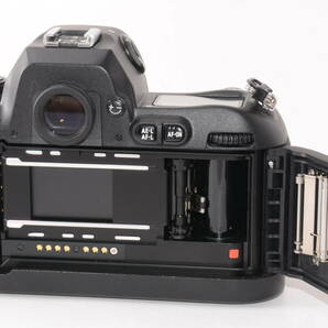 【外観特上級】Nikon ニコン F100 フィルム一眼レフカメラ ボディ #b1288の画像3