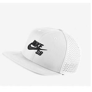 NIKE ナイキ SB CAP 白 57-59cm 629243-103 24-0421-4-5の画像1