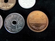 硬貨 100円/50円/10円/5円/1円 各1枚 計5枚 ■昭和47年 ★汚れ・小疵ありますが大きな傷みは無いと思います/10円は概ねきれい■送料￥94～_画像7