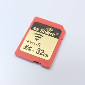 ez Share SDHCカード 32GB Wi-Fi内蔵