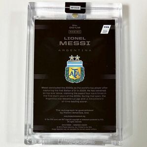 直書き!! 2018 Panini Eminence Soccer Lionel Messi On Card Auto /10 メッシ 直筆サインカード 10枚限定 アルゼンチン代表 未開封の画像3