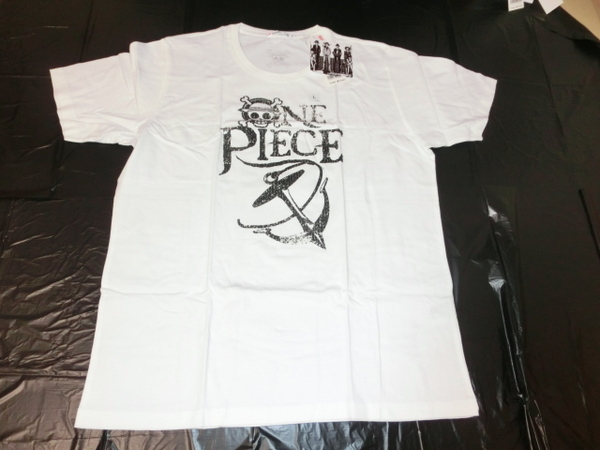 ■ONE PIECE ユニクロ×ワンピース コラボTシャツ サイズL UT 半袖 タグ付き 白