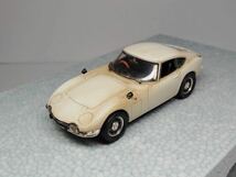 1 1円～　1 1円スタート　！　1/43　TOYOTA　2000GT　トヨタ　クラシックカー　汚れ加工　放置車風　ミニカー　ノレブ　NOREV　040811_画像1