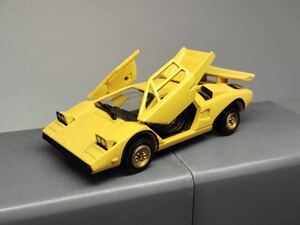 1 1円～　1 1円スタート　　1/43　LAMBORGHINI　COUNTACH　スーパーカー　日本製　ランボルギーニ　カウンタック　サクラ　ミニカ　040815