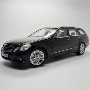 1 1円～ 1 1円スタート ! 1/18 Mercedes‐Benz Eクラス ステーションワゴン ベンツ 2009年式 黒 ブラック ミニチャンプス 040906の画像1