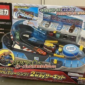 タカラトミー /トミカ /TAKARA/TOMY /カーズ /カーズトミカ /まわしてレーシング/2wayサーキット/ピット/パーキング/稼働確認済み/pixarの画像8