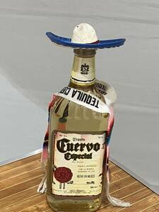 【E/H06066】テキーラ クエルボ ゴールド Tequila Cuervo 700ml 40%