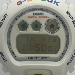 【E/C2177】CASIO G-SHOCK ジーショック DW-6900 白 0710/2000 2000本限定 稼動品 腕時計の画像4