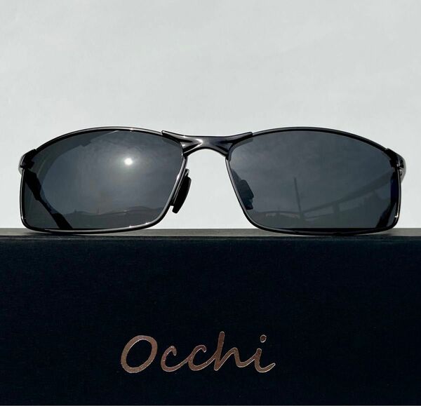 新品 OCCHI 偏光サングラス ワクあり　レンズUV400 軽量 ブラック