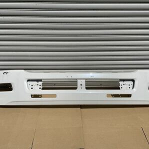 いすゞ フォワード 標準 フロントバンパー 新車取り外し 美品 カスタム トラックの画像2