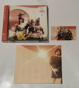 TWICE CD アルバム &TWICE ONCE JAPAN限定盤 ★即決★ ミニポスター トレカ1枚付き