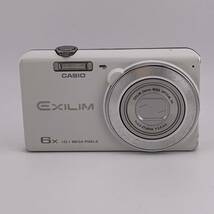 CASIO EX-ZS25 EXILIM 6x 16.1 MEGA PIXELS ホワイト コンパクトデジタルカメラ デジカメ バッテリー 充電器　【S81187-665】_画像2