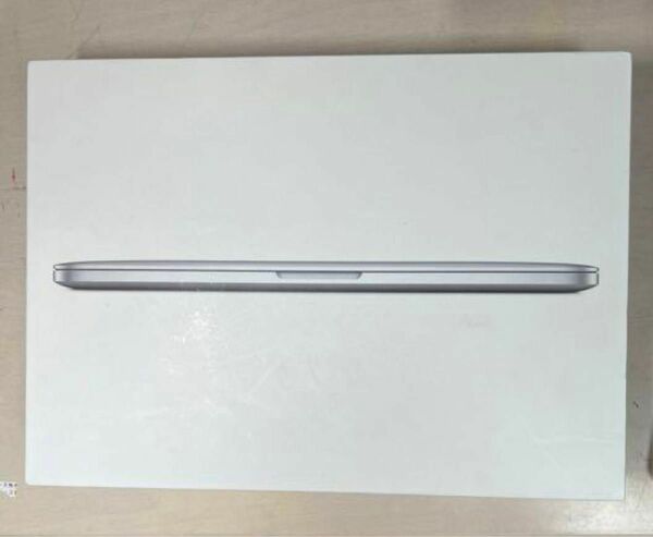 Apple MacBook Pro MF840J/A 13.3インチ