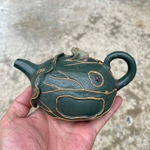 極細工 旧蔵 宜興紫砂壺 名家手作壺 茶壺 煎茶道具 茶具 茶道品 置物 擺件 中国美術 装飾 収蔵 コレクションsux156