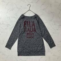 美品 FILA フィラ スラブ調 ロゴ プリント ワンポイント ドルマンスリーブ 長袖 ロング丈 Tシャツ グレー ブラック ピンク M_画像1