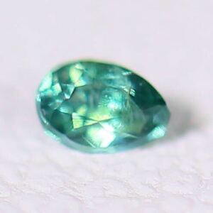 4255-9『天然ラズライト(天藍石)』0.03ct パキスタン産 ルース 色石 裸石 宝石