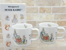 未使用品! WEDGWOOD/ウェッジウッド ピーターラビット ペア マグカップ 2客セット 旧刻印 【7419y1】_画像1