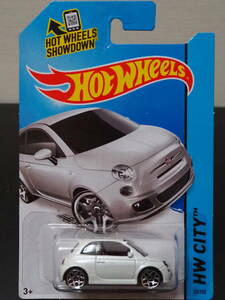 HOT WHeeLs FIAT 500 白 メタリック カラー フィアット ミニカー CUSTOM カスタム オーバーフェンダー ドリフト仕様 ホットウィール