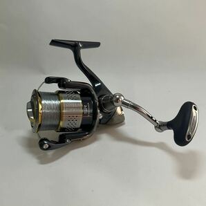 極美品 シマノ 10ステラc3000 STELLA c3000HG ヴァンキッシュ ツインパワー シーバス サクラマス SHIMANO モンスターリミテッドの画像1