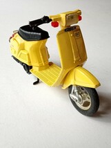 ミニカー７９　ヨネザワトーイズダイアペット４　バイク１　YONEZAWA TOYS DIAPET　ホンダタクト　HONDA TACT FULLMARK 日本製　スクーター_画像1