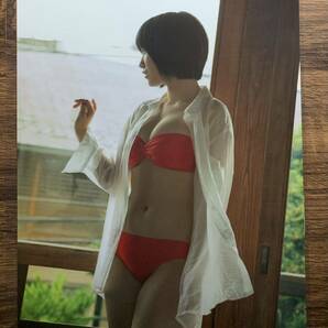 【厚手ラミネート加工】朝長美桜 水着 A4変サイズ 雑誌切り抜き 8ページ UTB 2015 VOL27【グラビア】-a19の画像5