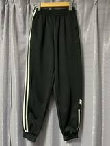 【adidas/アディダス】アディダスオリジナルス　TRACK PANTS　トラックパンツ_画像2