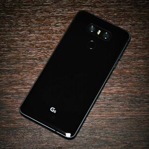 レア端末 LG G6 SIMフリー 64GB