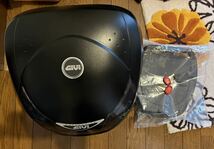 GIVI トップケース モノロックケース 30リットル モンキー　カブ　即決　リアボックス _画像1