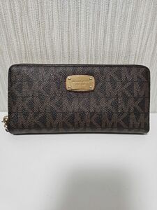 マイケルコース MICHEAL KORS 長財布