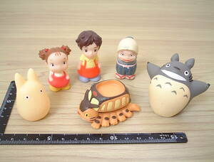  Tonari no Totoro * Studio Ghibli * finger doll 6 piece set *Nibariki ***[ large to Toro *..* satsuki *... Chan * cat bus * small to Toro ]*** secondhand goods 