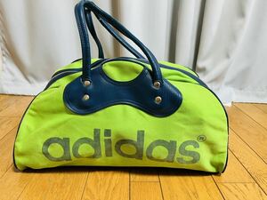 レアな蛍光グリーン色！ adidas アディダス トレフォイルロゴ無し 1970年代初期？ 当時物 ボストンバッグ スポーツバッグ 中古品 現状渡し