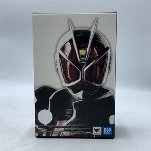 【中古】バンダイ　S.H.Figuarts (真骨彫製法) 仮面ライダーウィザード　フレイムスタイル　開封品[240070122680]