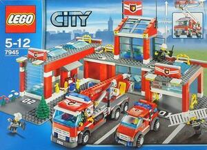 LEGO 7945　レゴブロック街シリーズCITYレスキュー廃盤品