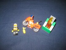 LEGO 60000　レゴブロック街シリーズシティCITY廃盤品_画像2