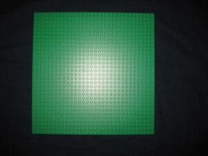 LEGO 626　レゴブロック街シリーズWORLDCITYグリーンプレート基盤廃盤品