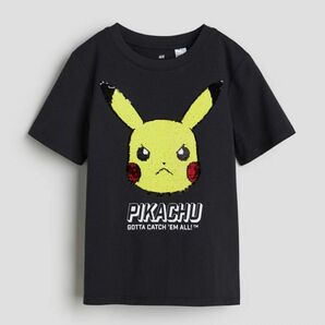 H&M ポケモン ピカチュウ リバーシブルスパンコールTシャツ 135/140cm