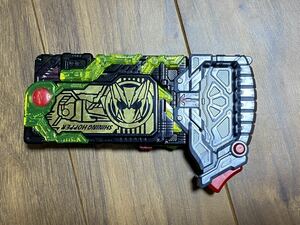 現状品　仮面ライダーゼロワン DXシャイニングホッパープログライズキー　アサルトグリップ付き　動作確認　電池なし　定形外郵便