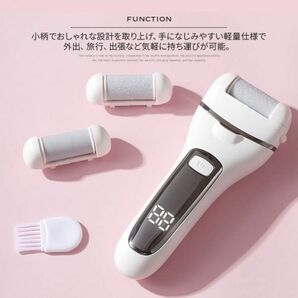 電動角質リムーバー かかと 角質取り 3種ローラー 2段階強度調整 USB充電式 防水規格IPX6 LEDモニター 電池残量表示 電動角質ローラーの画像8