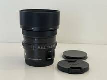 新品同様!! SIGMA シグマ　35mm F2 DG DN ソニーEマウント用レンズ_画像2